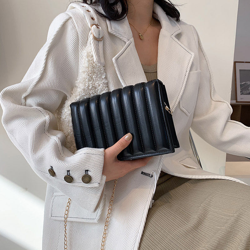 Trendy Ladies Shoulder Bag Rhombus Chain Bag